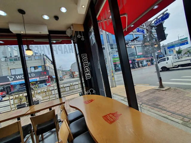 맘스터치 충남태안점