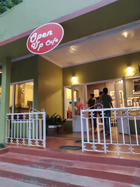 Open Up Cafe