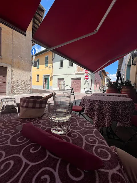 Osteria "Dai Ragazzi del '93"