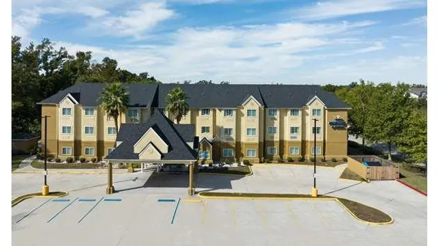Microtel Inn & Suites by Wyndham Houma
