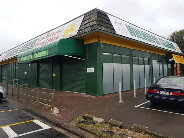 Whenuapai Gardens & Orchard