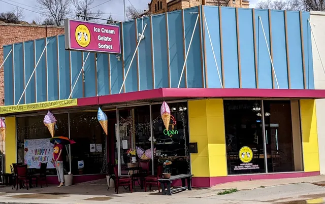 Two Cows Creamery and Bistro