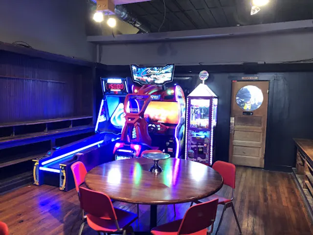 Hometown Classic Pizza, LLC