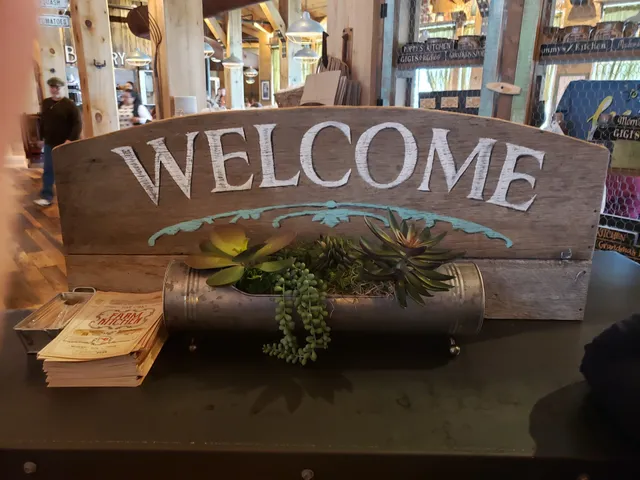 Fuller's Country Market, LLC.