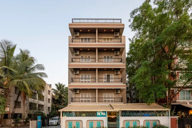 StayBird - Divine Suites, Business Hotel