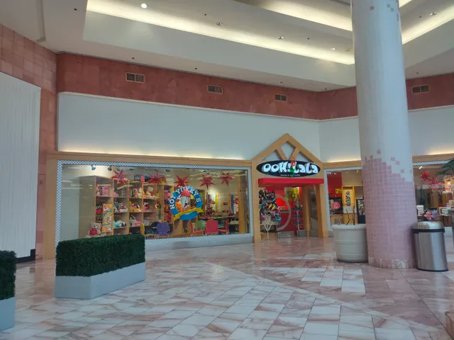 Ooh Lala Gift & Things