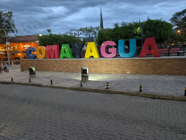 Paseo Ronda de la Alameda