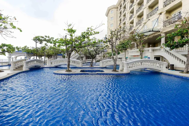 Lan Rung Beach Resort