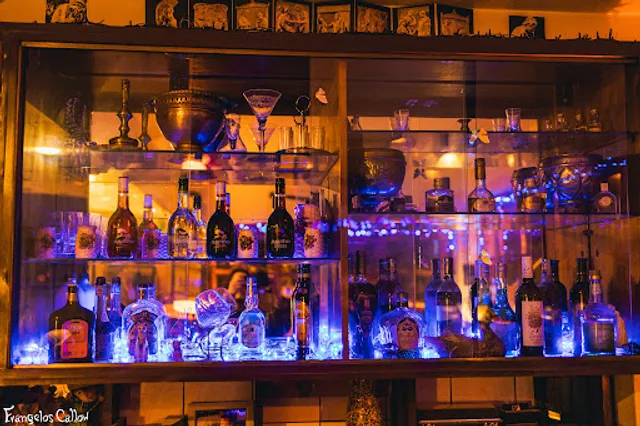 Παροινιος Ωδη