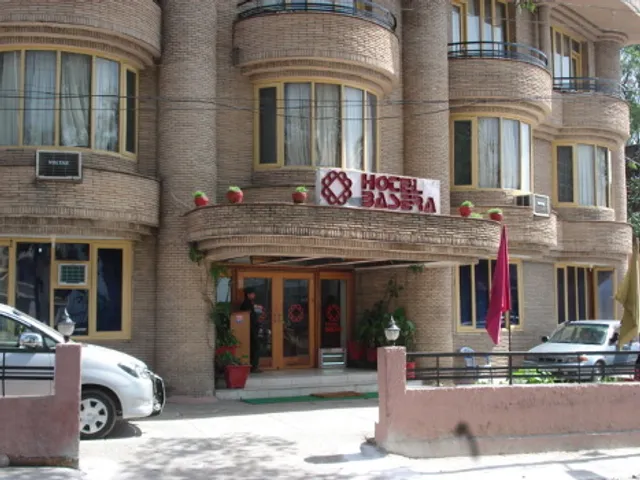 Hotel Basera Katra Vaishno Devi