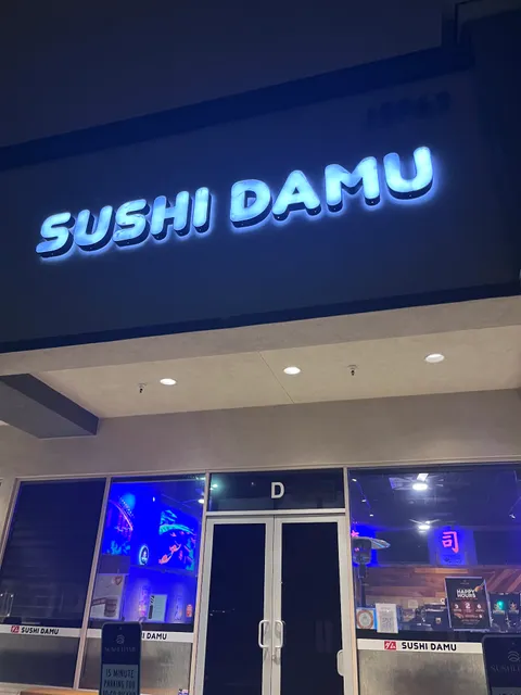 Newport Camino Plaza