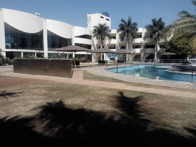 Jupiter Business and Luxury Hotel