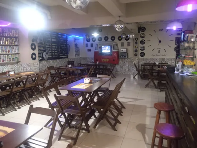 Baú Retrô Bar (Lanchonete do RONCALLI)