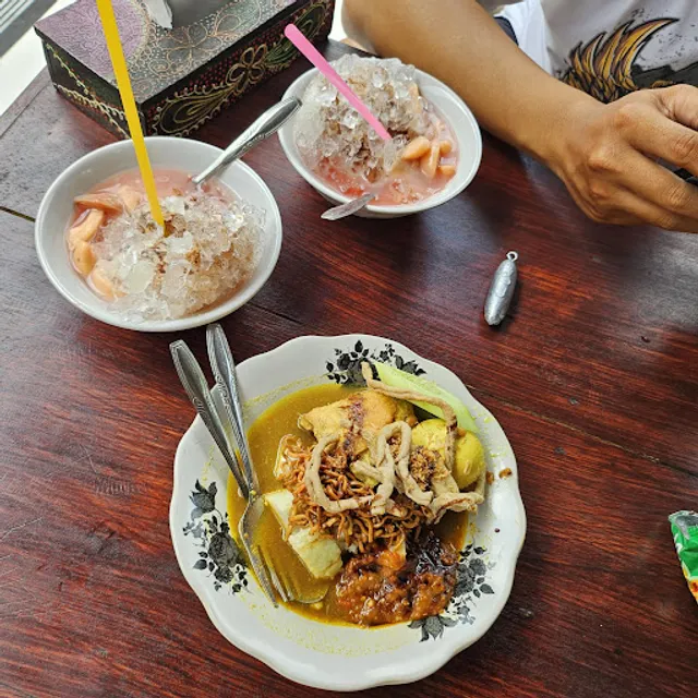 Warung Bu Badung