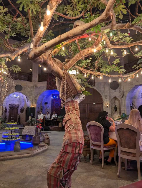 Mugam Klub Restaurant