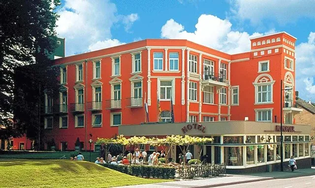 Grand Hotel Monopole