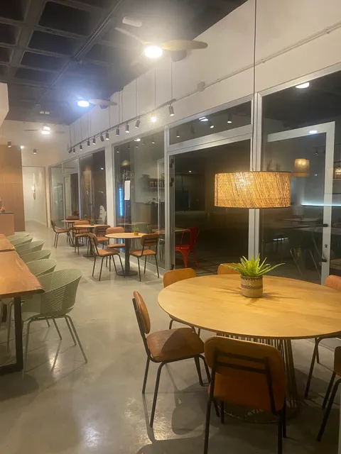 LA MATTINA KITCHEN & BAR