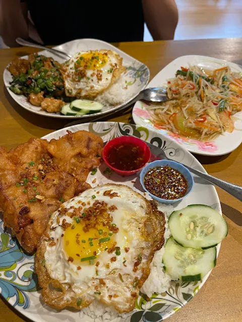 Khao Khai "Thai Chicken House", Del Monte Avenue, Quezon City