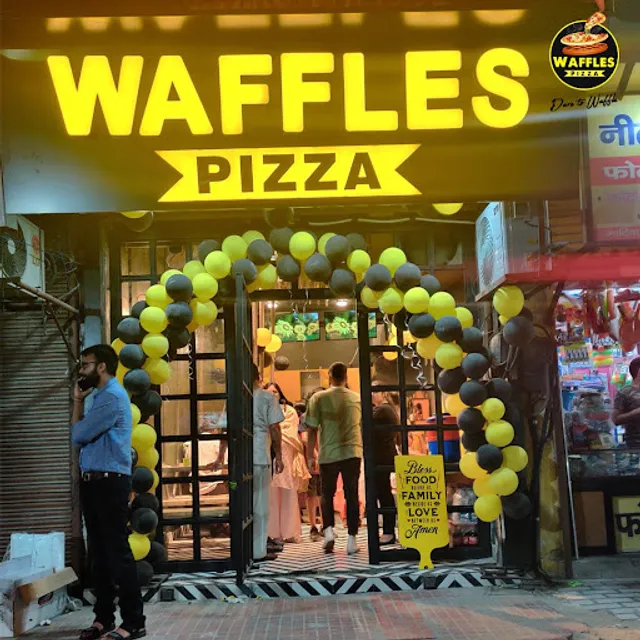 Waffles Pizza India