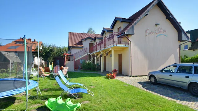 Pensjonat „Emilka”Noclegi Pokoje gościnne Pensjonat Niechorze