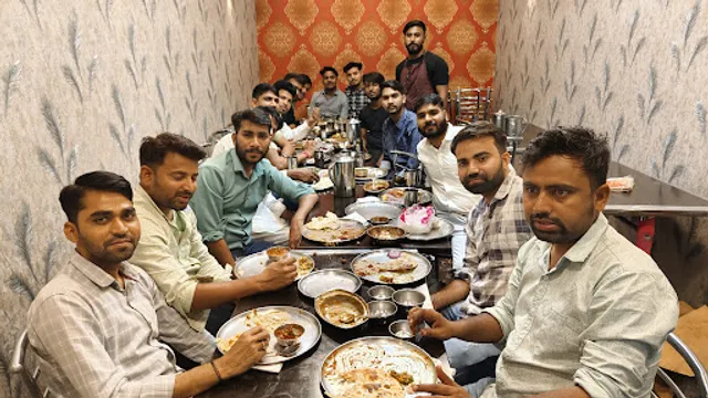 Shankar Pavitra Bhojnalaya