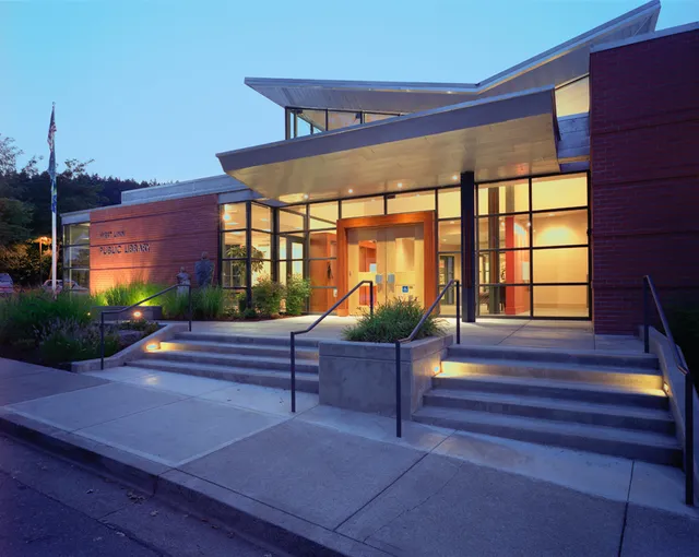 West Linn Public Library