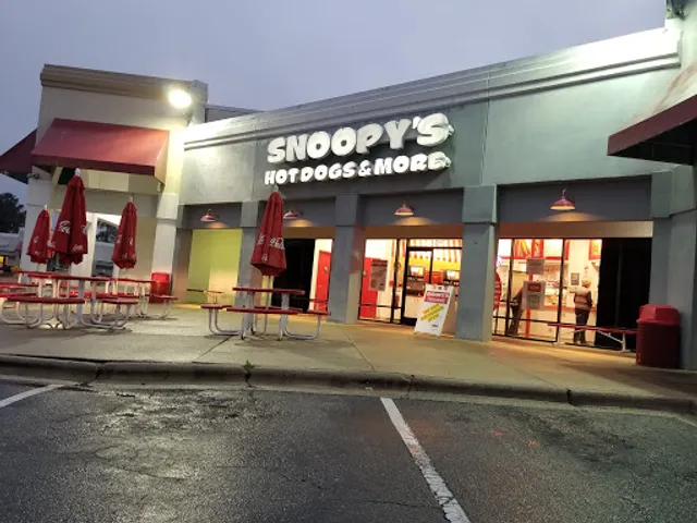 Snoopy's Hot Dogs & More