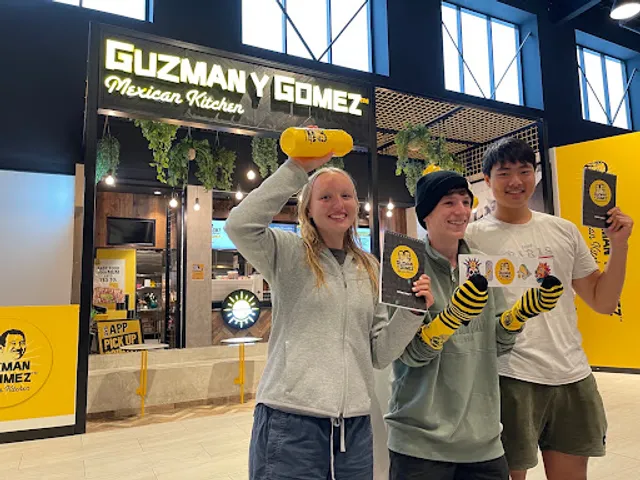 Guzman y Gomez - Valley Metro