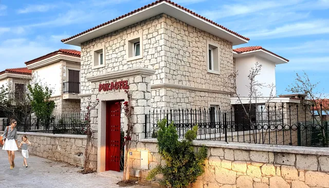 PUKA OTEL ALAÇATI