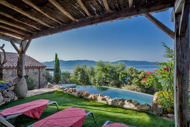 Domaine Arcobiato (Villas à Louer Corse du Sud, Résidences à Louer Corse du Sud)