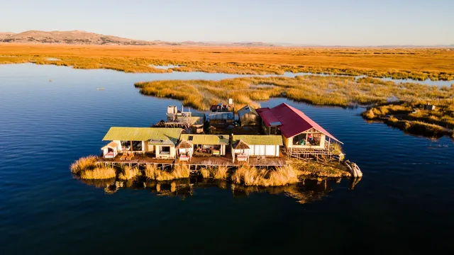 Uros Titicaca Lodge Puno Peru