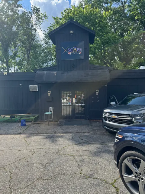 XSCAPE LOUNGE BAR AND GRILL