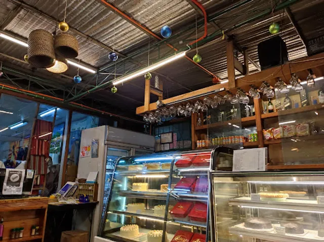 Ebai’s Cafe and Pastry