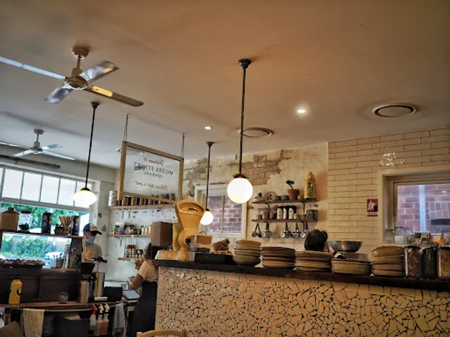 Moore Street General