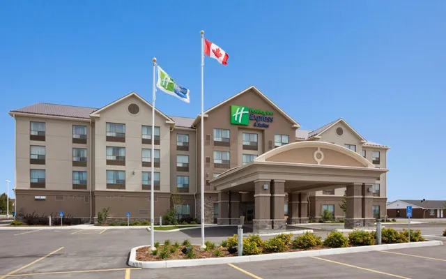 Holiday Inn Express & Suites New Liskeard by IHG