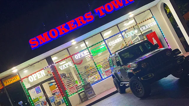Smokers Town ( Tobacco & vape )
