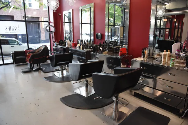 Issues Barber & Beauty Salon