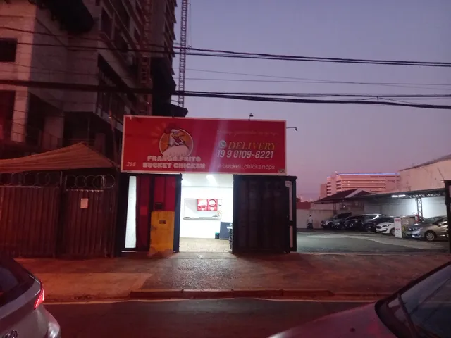 Frango Frito Bucket Chicken