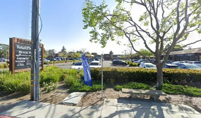 Book Passage Cafe and Wine Bar