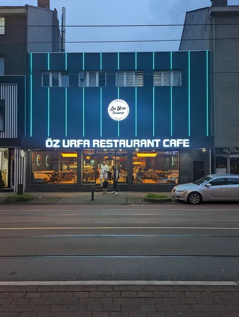 Oz Urfa Restaurant & Cafe