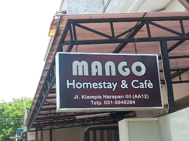 Mango Homestay Klampis Harapan