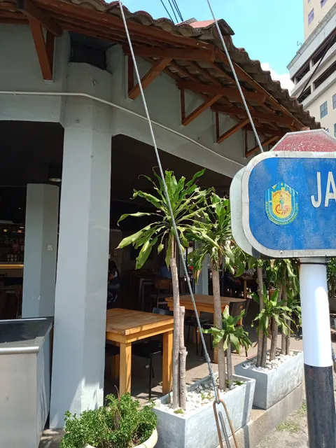 Restoran Kampung Pandan Indah