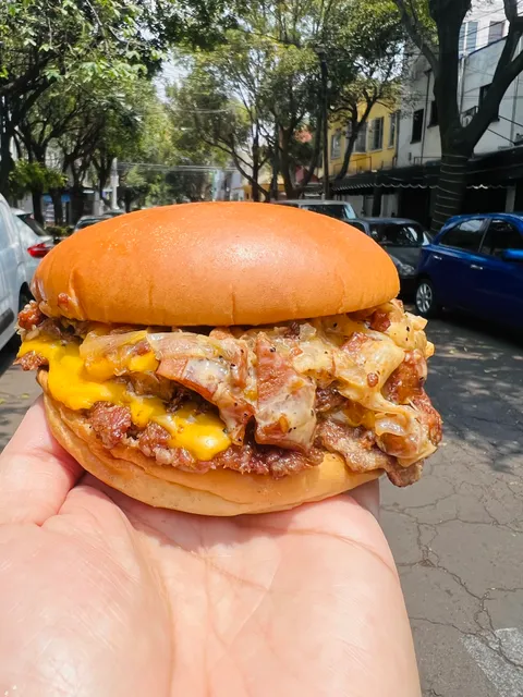 Chubbies Burger Coapa