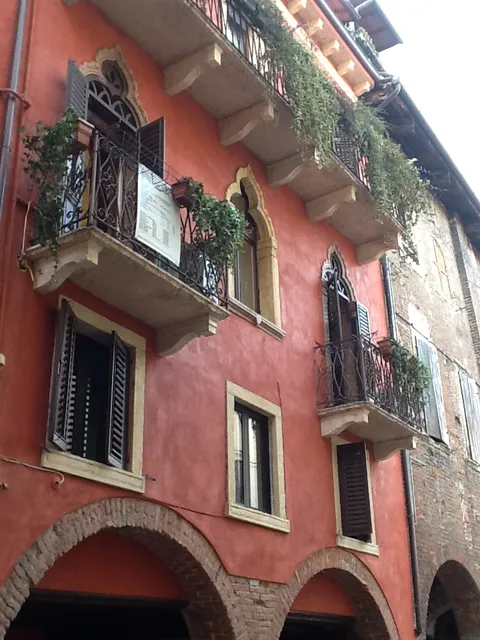 Vecchia Verona