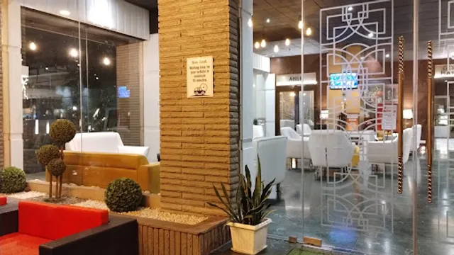 Golden Harvest Restaurant- Airport Centre Point