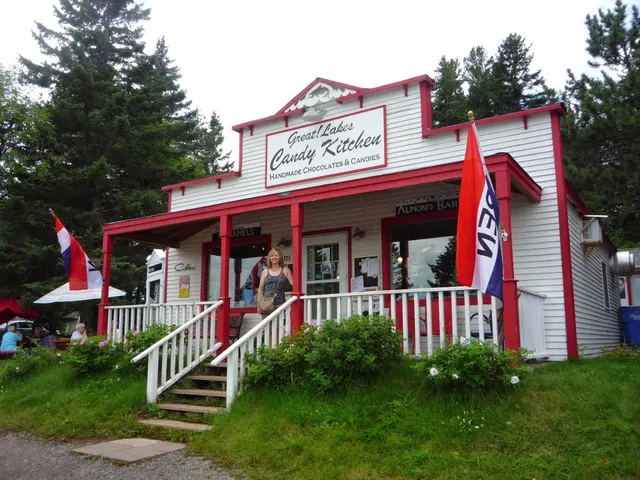 Great! Lakes Candy Kitchen
