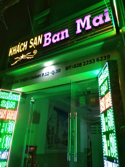 Khách Sạn Ban Mai