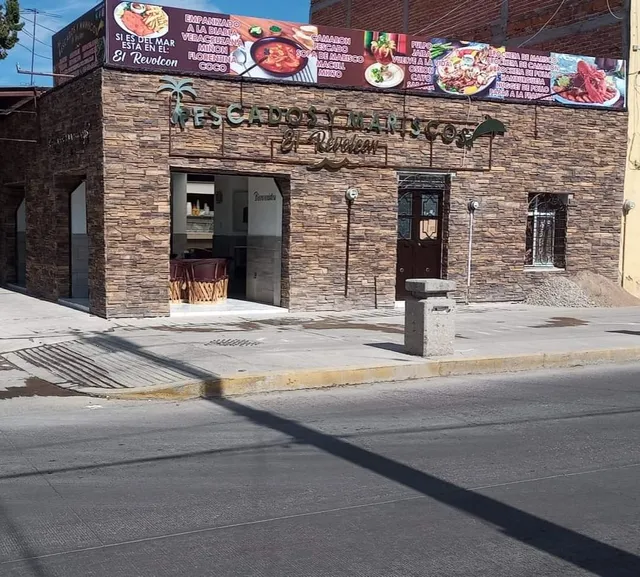 Pescados y mariscos el revolcón