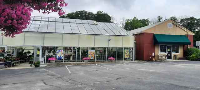 Hart's Greenhouse & Garden Center