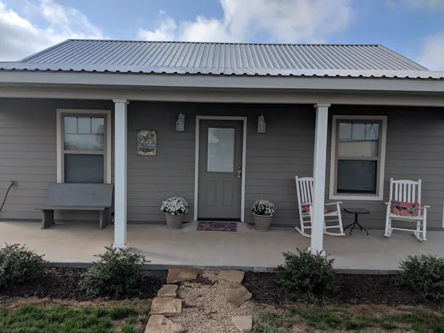 Prairie Blossom and Cactus Blossom Guesthouses